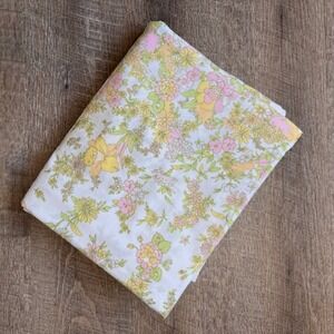 Vintage Fashion Manor Full size flat sheet, placed floral